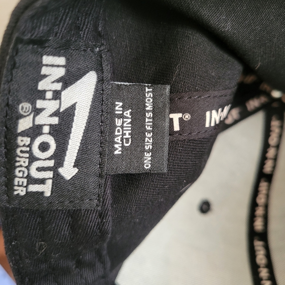 Snapback - Picture 2 of 4